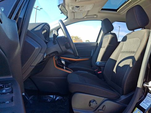 Used 2021 Ford EcoSport SE w/ SE Convenience Package image 13