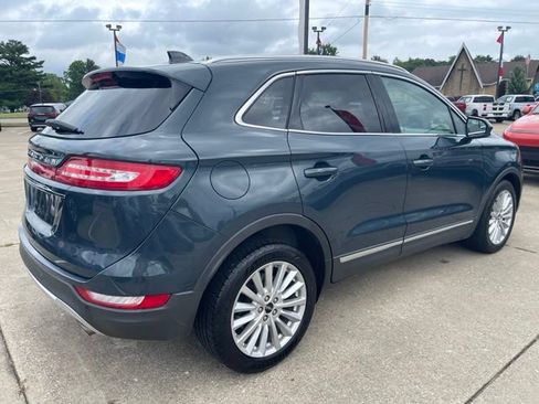 Used 2019 Lincoln MKC Premiere FWD image 3