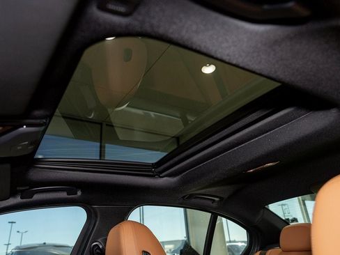 New 2026 BMW 330i xDrive Sedan w/ Premium Package image 20