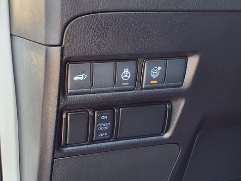 Used 2023 INFINITI QX80 Premium Select w/ All-Season Package image 25