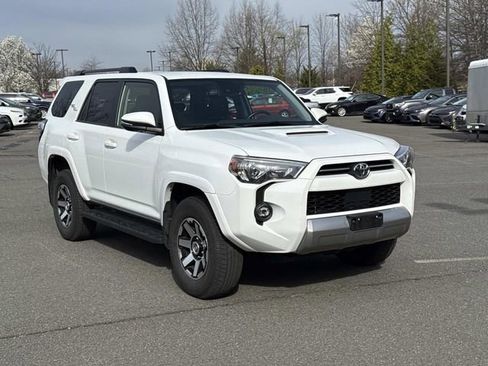 Used 2024 Toyota 4Runner TRD Off-Road Premium image 1