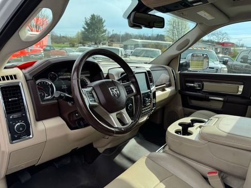 Used 2016 RAM 2500 Laramie AWD/4WD image 9