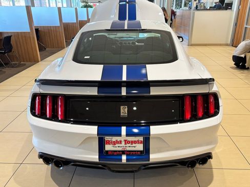 Used 2017 Ford Mustang Shelby GT350 image 8