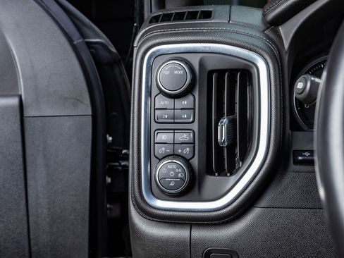 Used 2021 Chevrolet Silverado 2500 LTZ w/ Carhartt Edition image 19