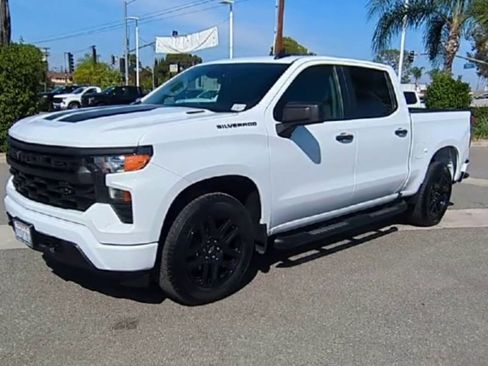 Used 2024 Chevrolet Silverado 1500 Custom w/ Rally Edition image 4