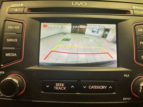 Used 2013 Kia Sorento EX FWD image 4