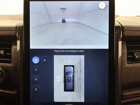 Certified 2024 Ford Expedition Limited image 35