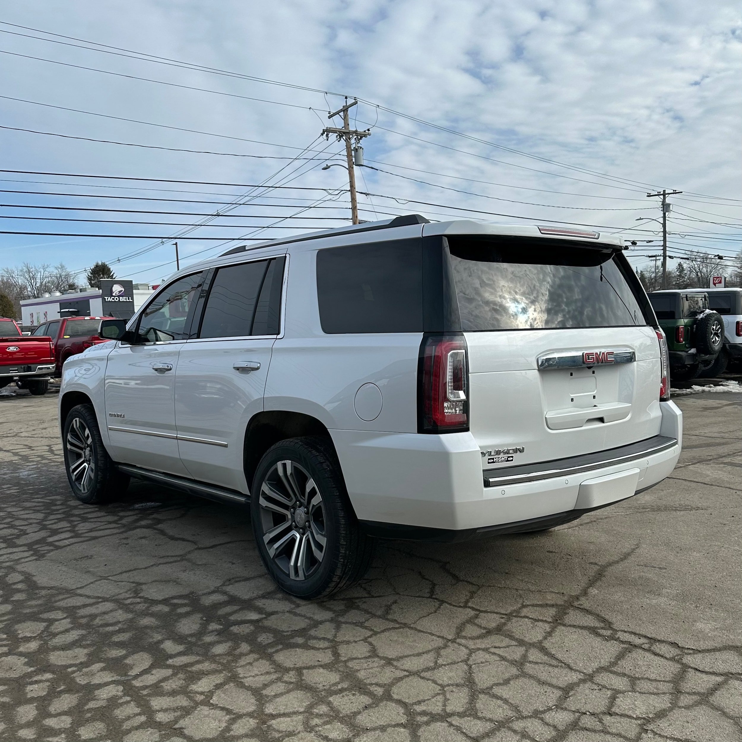 Used 2019 GMC Yukon Denali w/ Denali Ultimate Package AWD/4WD image 5
