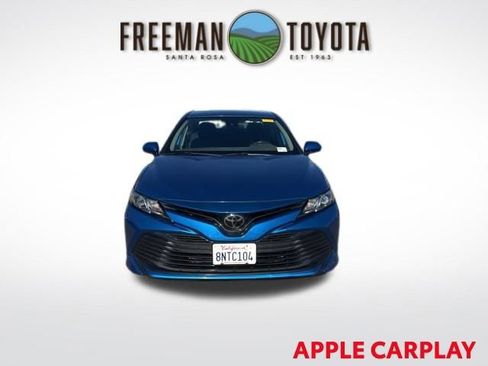 Used 2020 Toyota Camry LE image 2