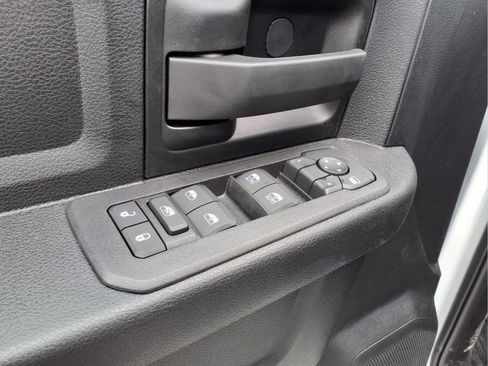New 2026 RAM 5500 Tradesman AWD/4WD image 10