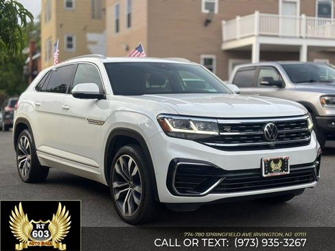 Used 2021 Volkswagen Atlas Cross Sport SEL Premium R-Line AWD/4WD image 3