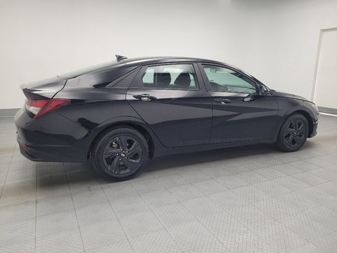 Used 2023 Hyundai Elantra SEL FWD image 10