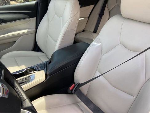Used 2023 Cadillac CT4 Luxury w/ Sun And Sound Package RWD image 16