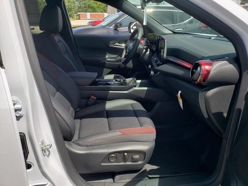 New 2027 Chevrolet Equinox RS w/ Convenience Package III AWD/4WD image 21