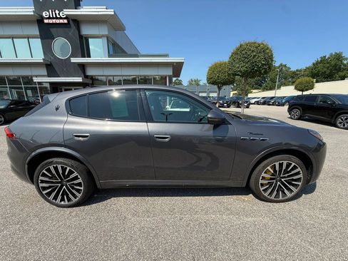 Used 2023 Maserati Grecale Modena AWD/4WD image 8
