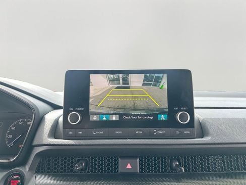 Used 2025 Honda CR-V EX image 16