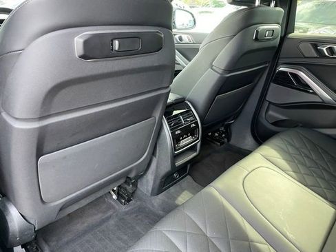 Certified 2024 BMW X6 xDrive40i w/ Premium Package AWD/4WD image 8