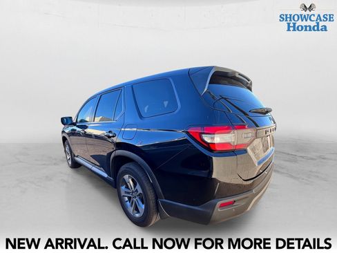 Used 2023 Honda Pilot EX-L image 4
