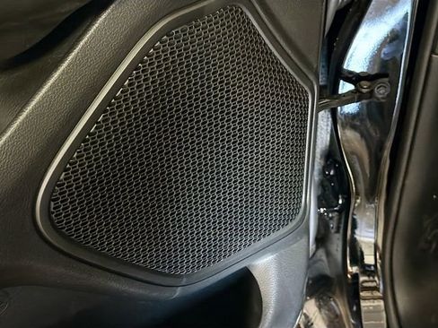 New 2026 RAM 1500 4x4 Crew Cab image 19