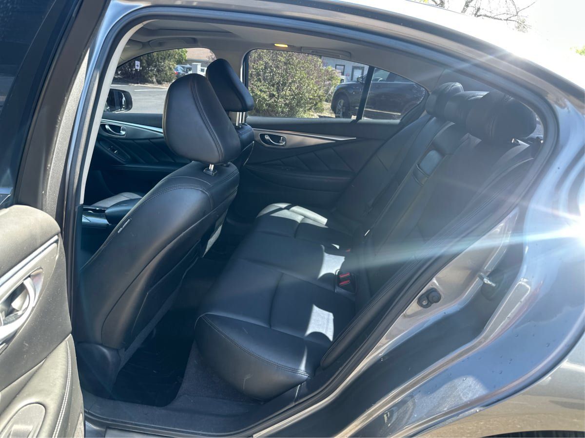 Used 2015 INFINITI Q50 Premium AWD/4WD image 10