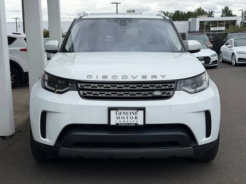 Used 2019 Land Rover Discovery SE AWD/4WD image 2