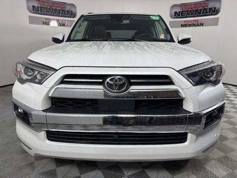 Used 2024 Toyota 4Runner Limited AWD/4WD image 10