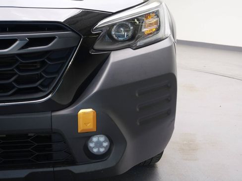 Used 2022 Subaru Outback Wilderness AWD/4WD image 5