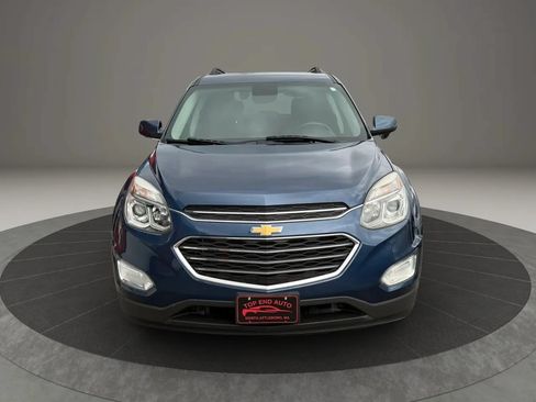 Used 2017 Chevrolet Equinox LT w/ Convenience Package AWD/4WD image 2