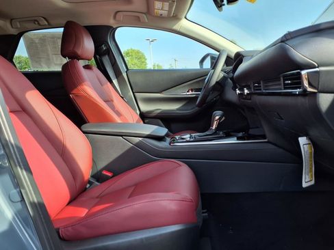 New 2025 MAZDA CX-30 AWD 2.5 S w/ Preferred Package image 38