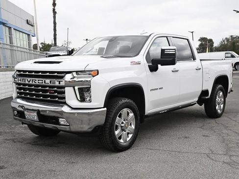 Used 2021 Chevrolet Silverado 2500 LTZ w/ LTZ Premium Package AWD/4WD image 9
