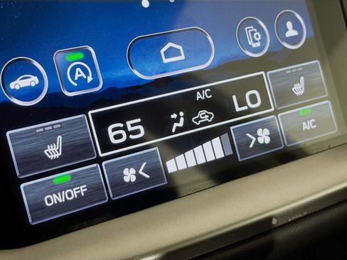 Used 2024 Subaru Legacy Premium image 24