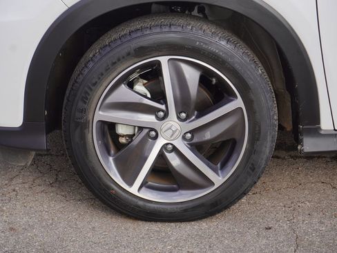 Used 2021 Honda HR-V EX image 10