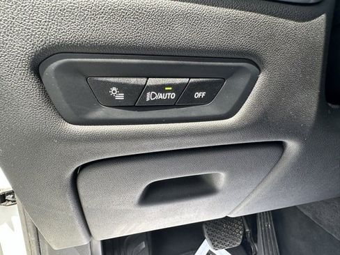 Used 2024 BMW X5 xDrive40i w/ Premium Package image 22