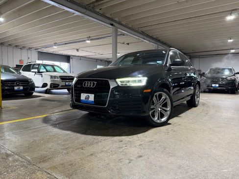 Used 2017 Audi Q3 2.0T Prestige w/ Prestige Package AWD/4WD image 1
