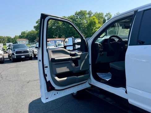 Used 2019 Ford F250 XL w/ XL Value Package AWD/4WD image 13