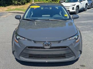 Used 2025 Toyota Corolla LE FWD video 2