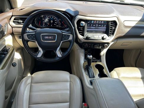 Used 2019 GMC Acadia Denali image 20