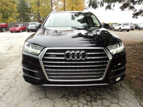 Used 2017 Audi Q7 3.0T Prestige image 5