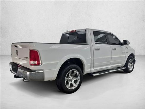 Used 2017 RAM 1500 Laramie AWD/4WD image 5