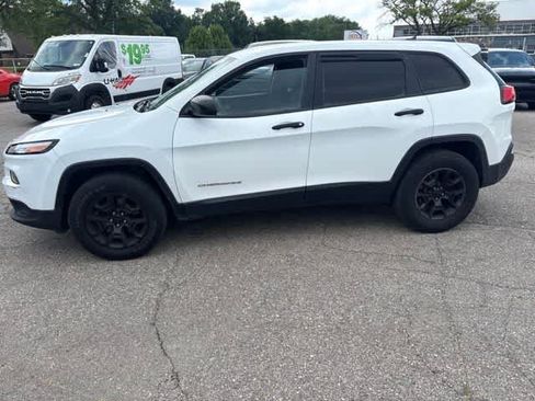 Used 2015 Jeep Cherokee Sport AWD/4WD image 23