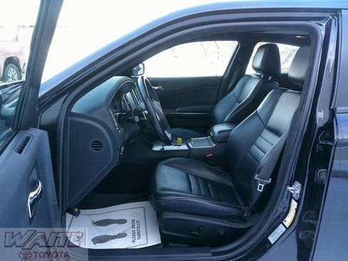 Used 2014 Dodge Charger R/T image 21