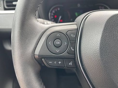 Used 2023 Toyota RAV4 XLE Premium FWD image 23