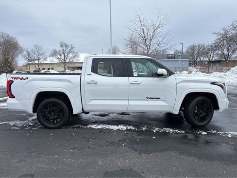 Used 2022 Toyota Tundra SR5 w/ TRD Sport Package image 17