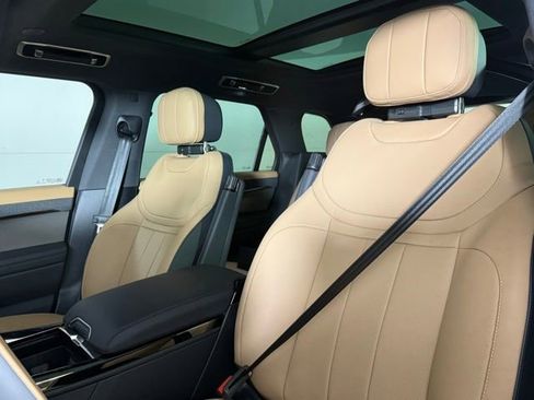 New 2026 Land Rover Range Rover Sport Dynamic SE AWD/4WD image 5