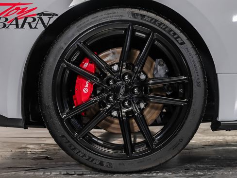 Used 2020 Ford Mustang Shelby GT500 w/ Technology Package image 15