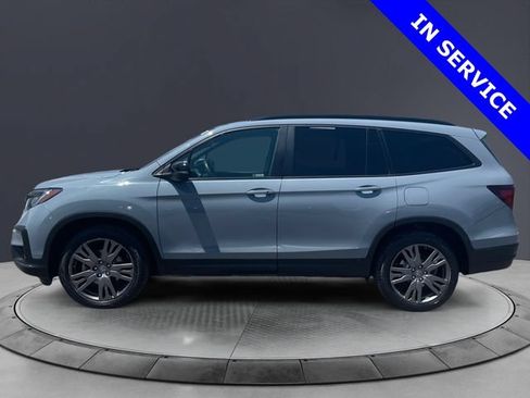 Used 2022 Honda Pilot Sport image 2