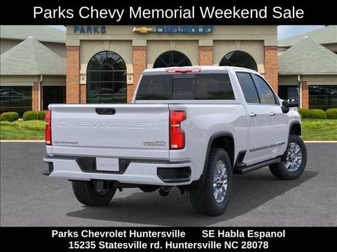 New 2026 Chevrolet Silverado 2500 High Country w/ High Country Premium Package AWD/4WD image 5