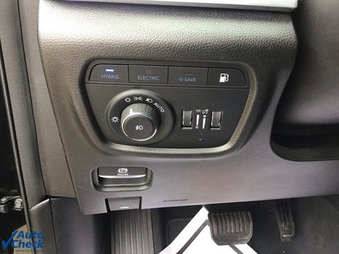 Used 2022 Jeep Grand Cherokee Overland image 38