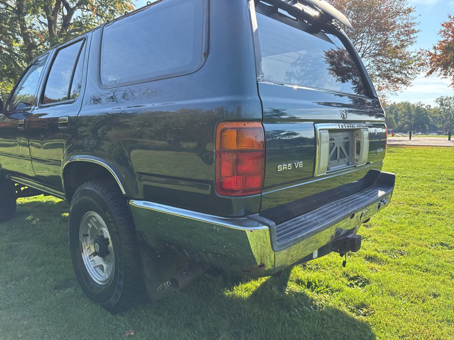 Used 1994 Toyota 4Runner SR5 AWD/4WD image 28