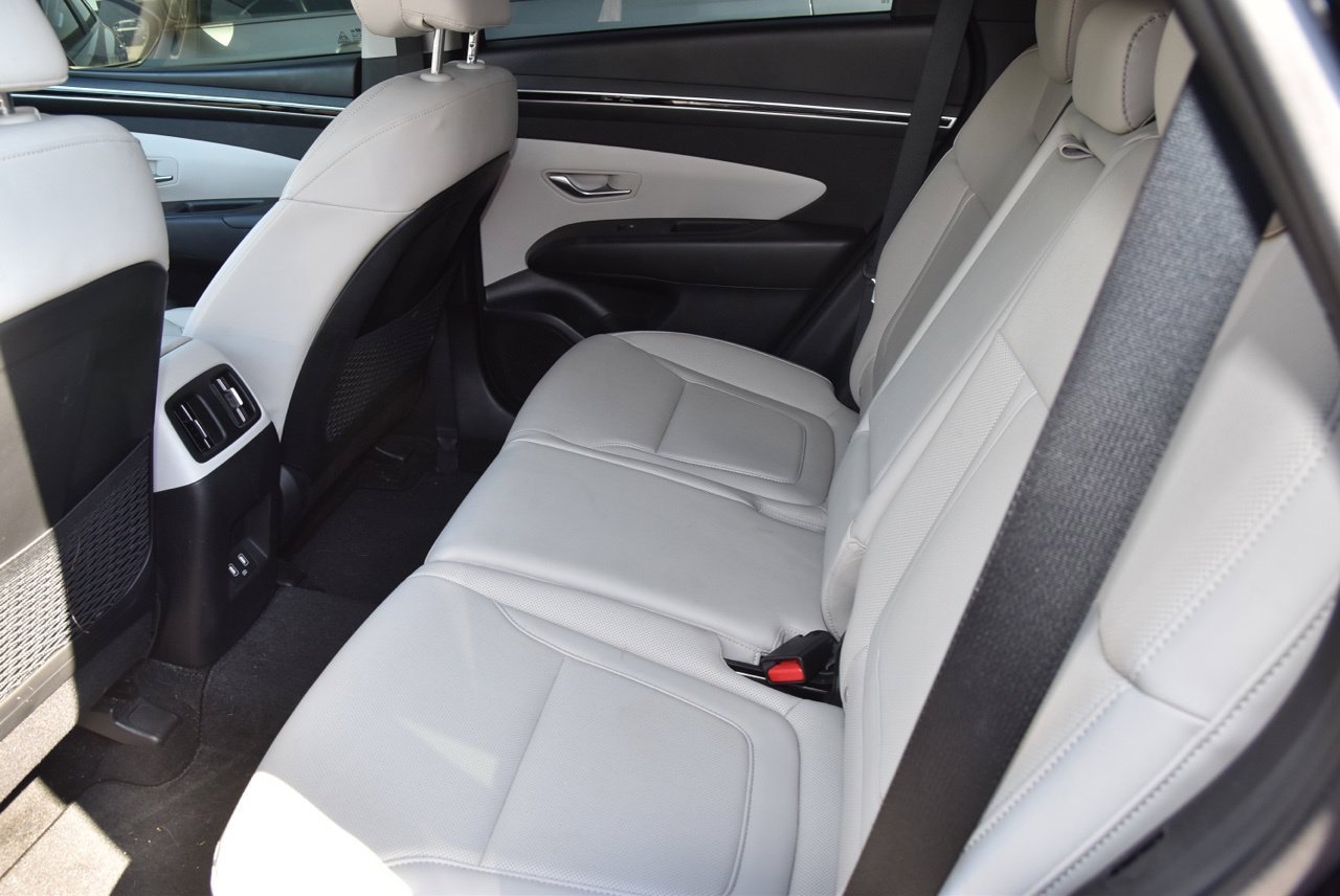 Used 2023 Hyundai Tucson SEL w/ Convenience Package FWD image 11